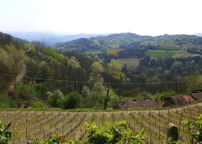 Bed & Breakfast Val D'oche Castel Boglione